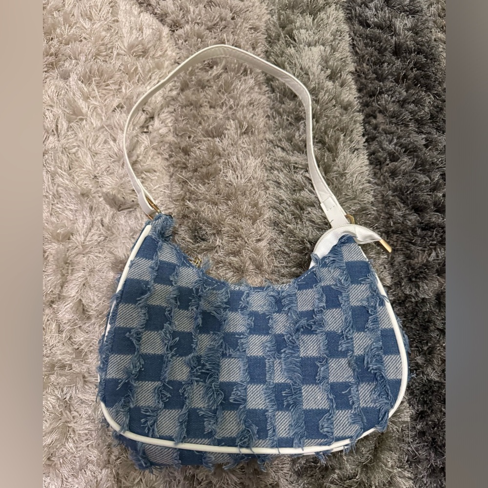 Brand new checkered bag